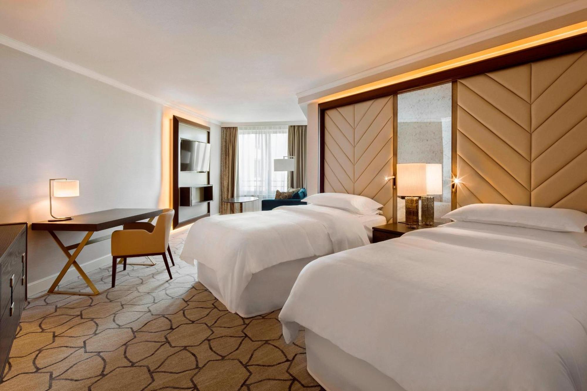Hotel Sheraton Grand