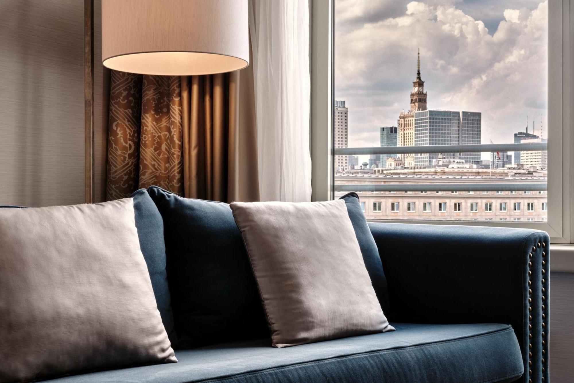 Sheraton Grand Hotel 5*