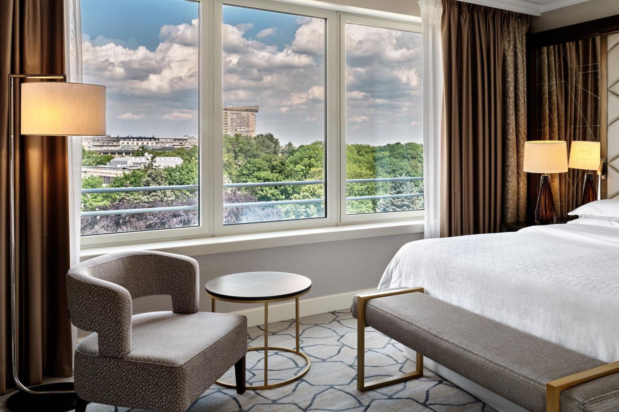 Hotel Sheraton Grand 5*