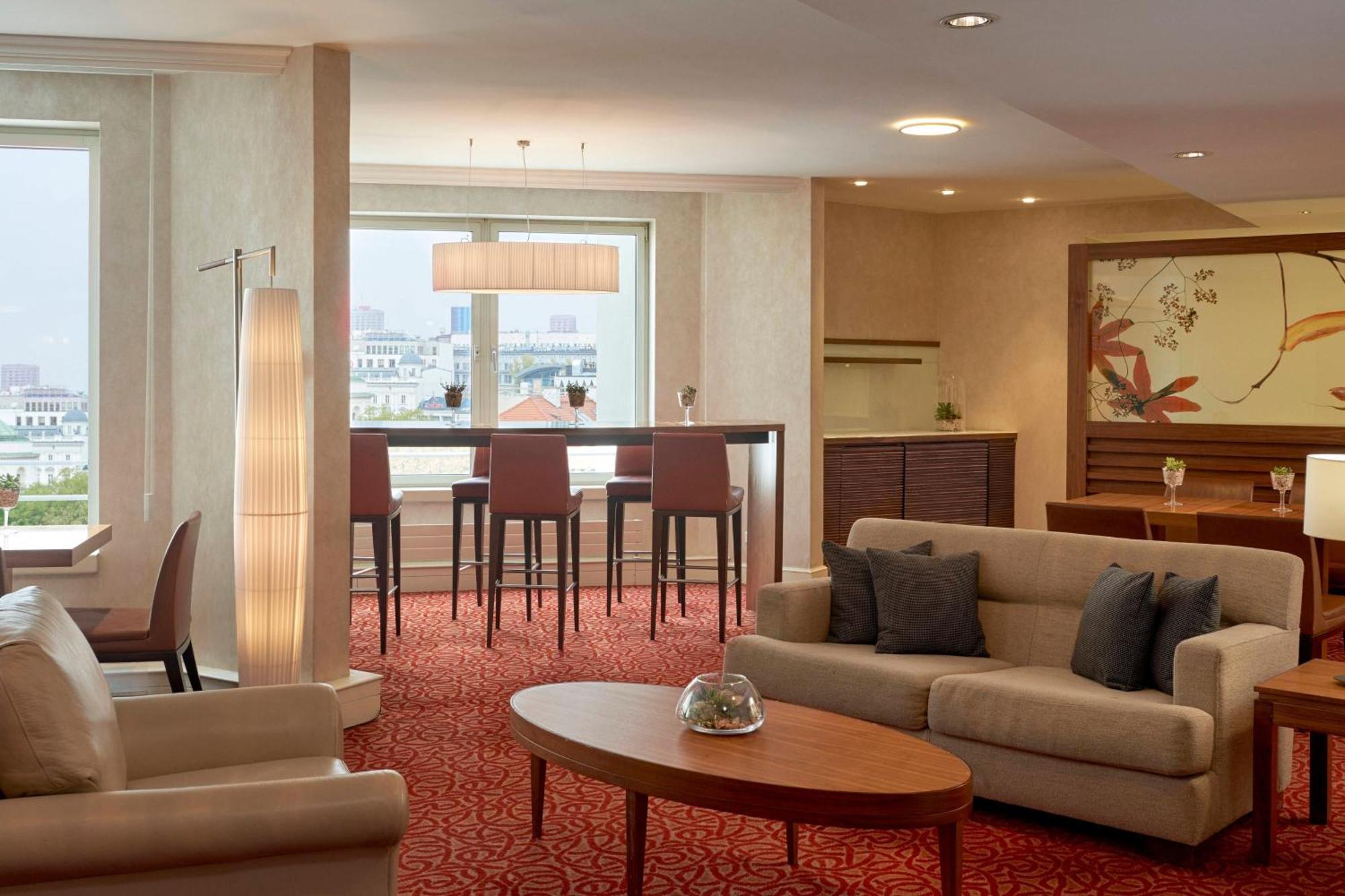 Hotel Sheraton Grand 5*