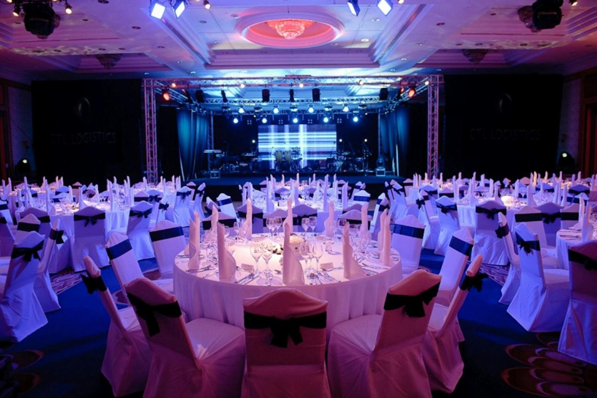 Sheraton Grand Hotel 5*