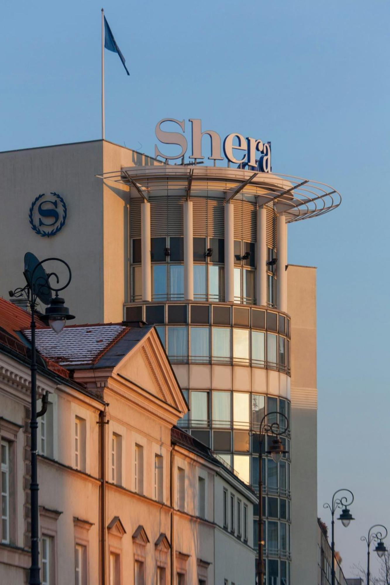 Sheraton Grand Hotel
